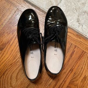 Birkenstock patent leather oxfords